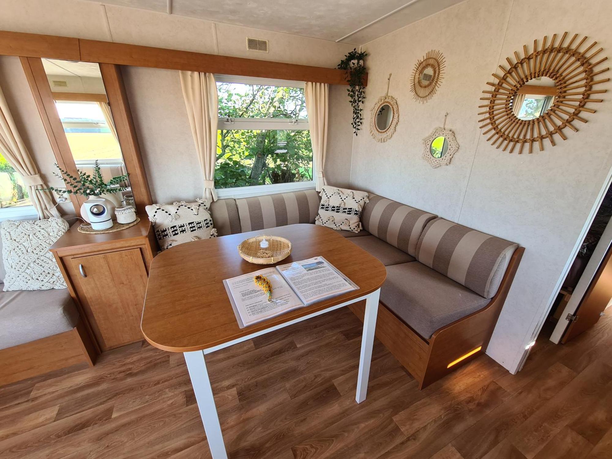 Chalet 'Como La Flor' Julianadorp Flowerfields Overview! Екстериор снимка