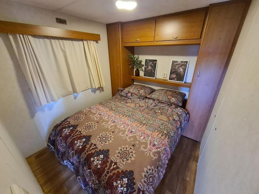Chalet 'Como La Flor' Julianadorp Flowerfields Overview! Екстериор снимка